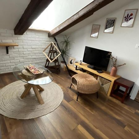 Condo In Town Centre Рієка Екстер'єр фото